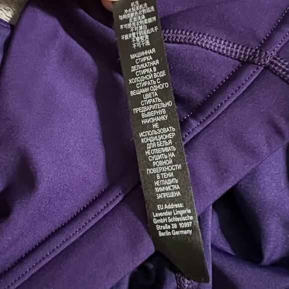 Savage X Fenty XCCENTUATE MEDIUM-IMPACT LONGLINE SPORTS BRA - Picture 16 of 16